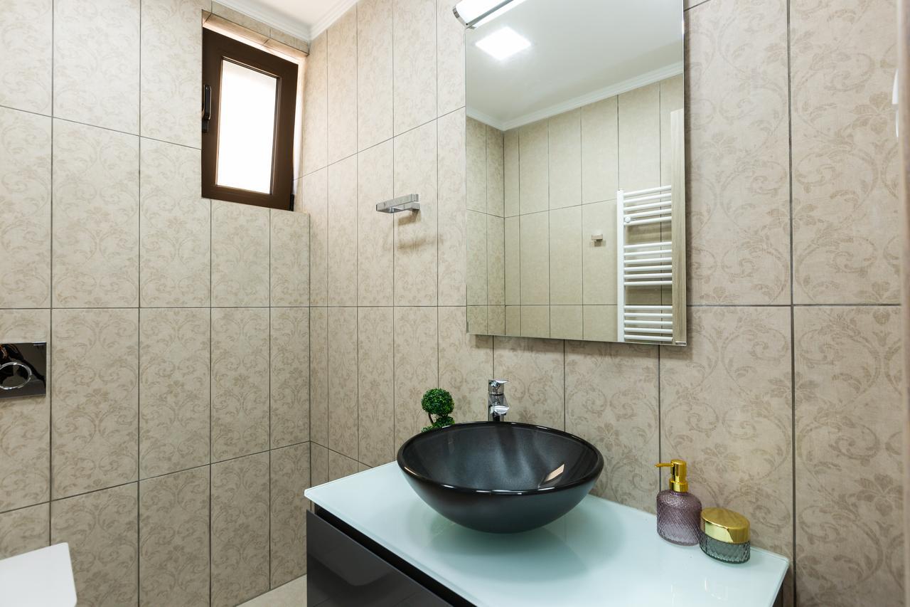 Eudora Luxury Stone Villa Almirida المظهر الخارجي الصورة