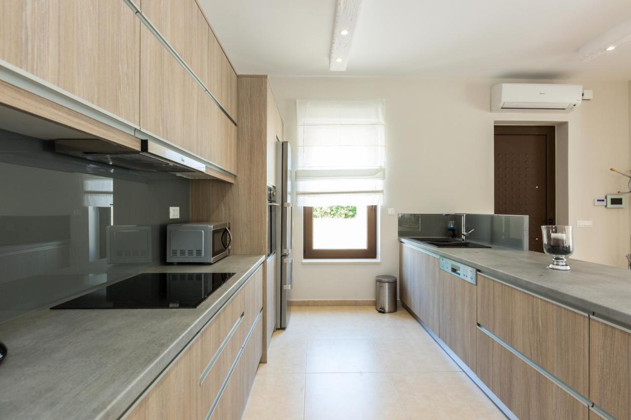 Eudora Luxury Stone Villa Almirida المظهر الخارجي الصورة