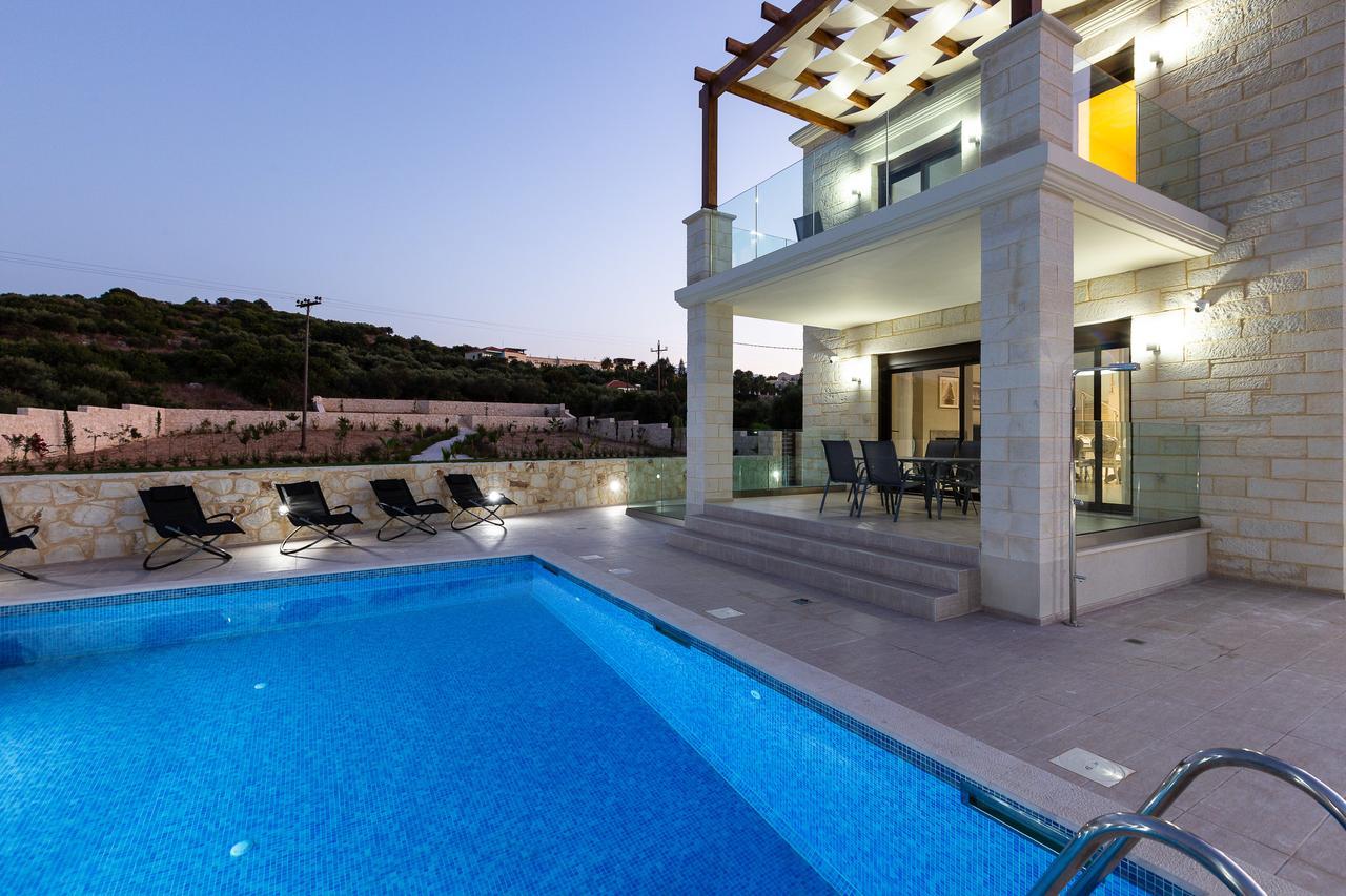 Eudora Luxury Stone Villa Almirida المظهر الخارجي الصورة