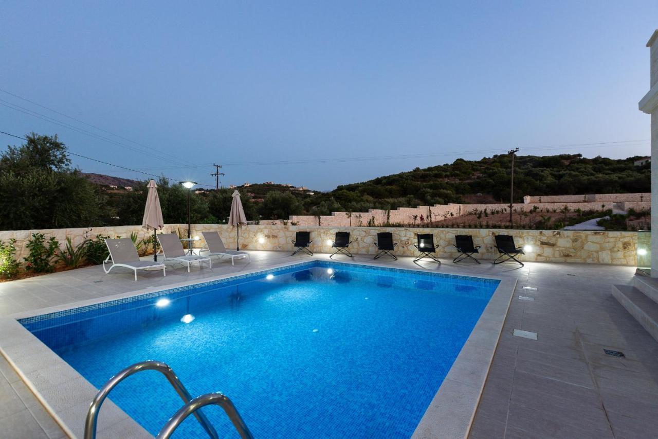 Eudora Luxury Stone Villa Almirida المظهر الخارجي الصورة